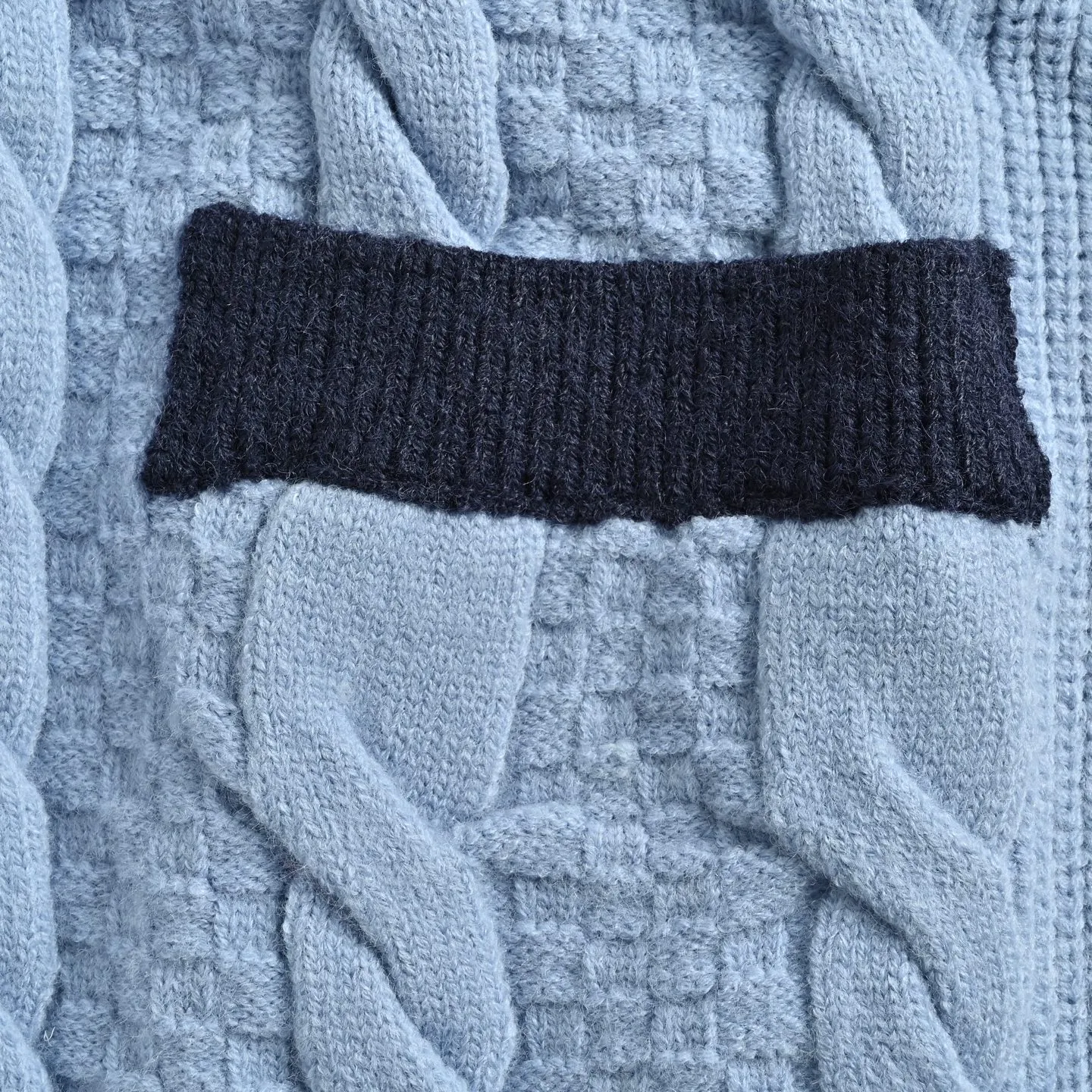 Louis Vuitton/Louis Vuitton leather label blue collar cable knit cardigan